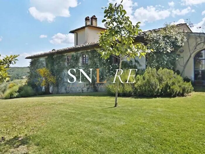 Casa con 6 locali in vendita in Via di Badiuzza, Rignano SullArno