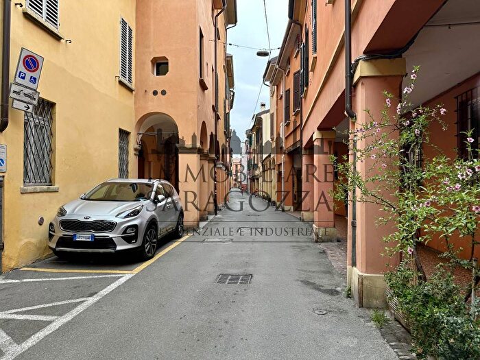 Appartamento monolocale in affitto in VIA BROCCAINDOSSO, San Vitale, Bologna