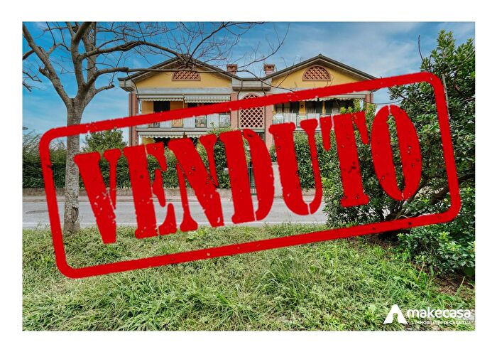 Appartamento quadrilocale in vendita in Via Marignano, San Giuliano Milanese