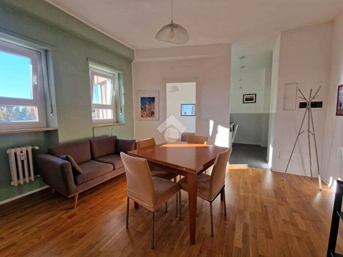 Appartamento trilocale in affitto in Piazza Matteotti Giacomo, Centro, Grugliasco