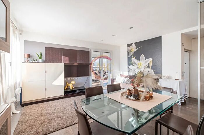 Appartamento con 9 locali in vendita in Arco