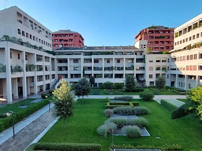 Appartamento monolocale in affitto in Via Angelo Ramazzotti, Monza