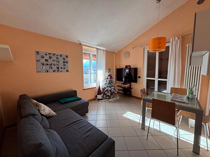 Appartamento quadrilocale in affitto in Via Alessandro Orsi, Centro, Villanova Mondovì