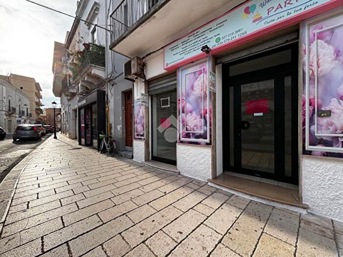 Appartamento monolocale in affitto in Via Regina Elena, Francavilla Fontana