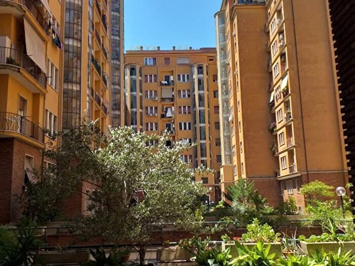 Appartamento trilocale in affitto in Via Costantino Corvisieri, Bologna, Roma