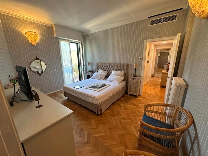 Casa quadrilocale in affitto in Guastalla, Milano