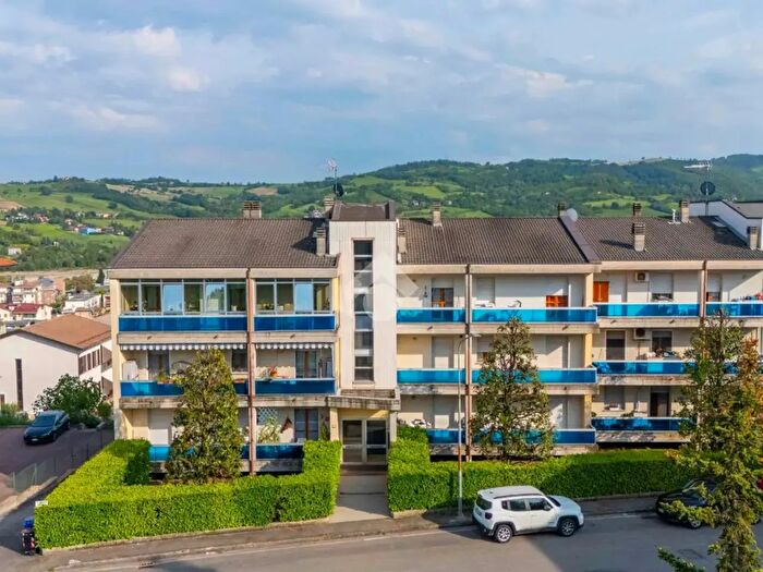 Appartamento con 5 locali in vendita in Via a Moro, Langhirano