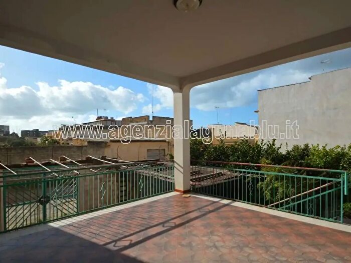 Casa con 6 locali in vendita in Mazara Del Vallo