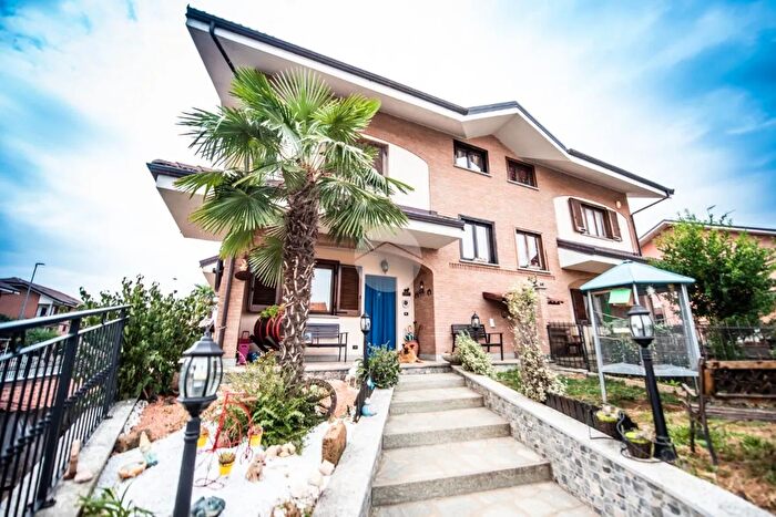 Casa con 6 locali in vendita in Via Pordenone, Volvera