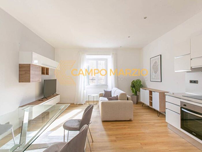Appartamento bilocale in affitto in Via Vittorio Veneto, Vittorio Veneto, Roma