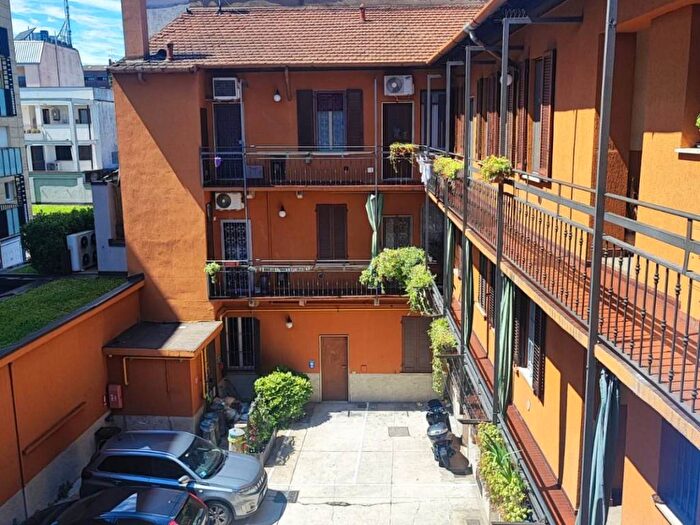 Appartamento monolocale in affitto in Via Varesina, Certosa, Milano
