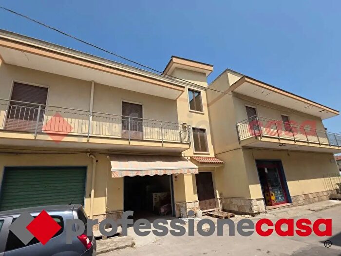 Appartamento con 7 locali in vendita in Corso Vittorio Emanuele II, Taranto
