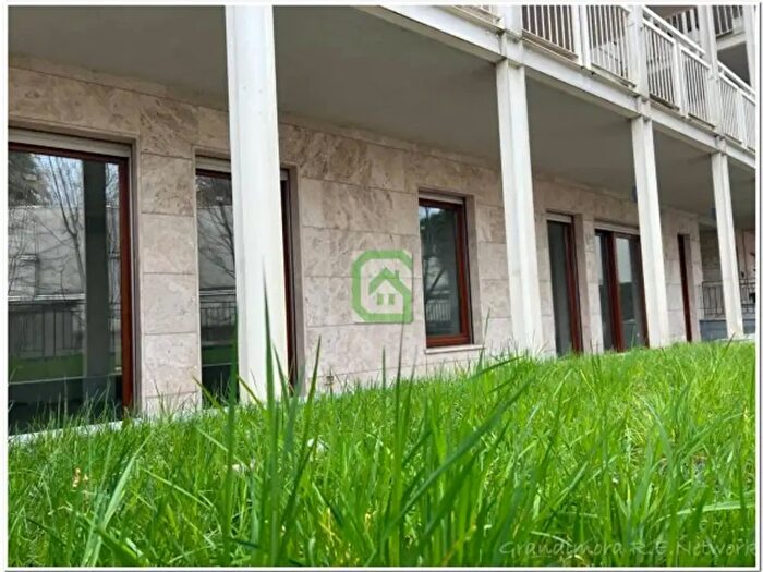 Appartamento quadrilocale in vendita in Via San Gerolamo Miani, Bergamo