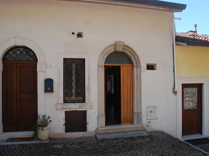 Casa con 6 locali in vendita in Via Dietro Corte, Rivisondoli