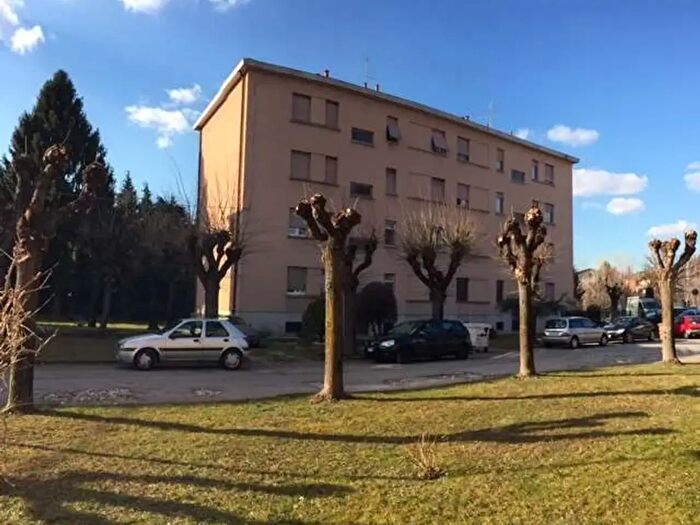 Appartamento bilocale in affitto in Via Varchi, Varese