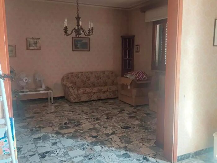 Appartamento con 7 locali in vendita in Castelfranco Di Sotto