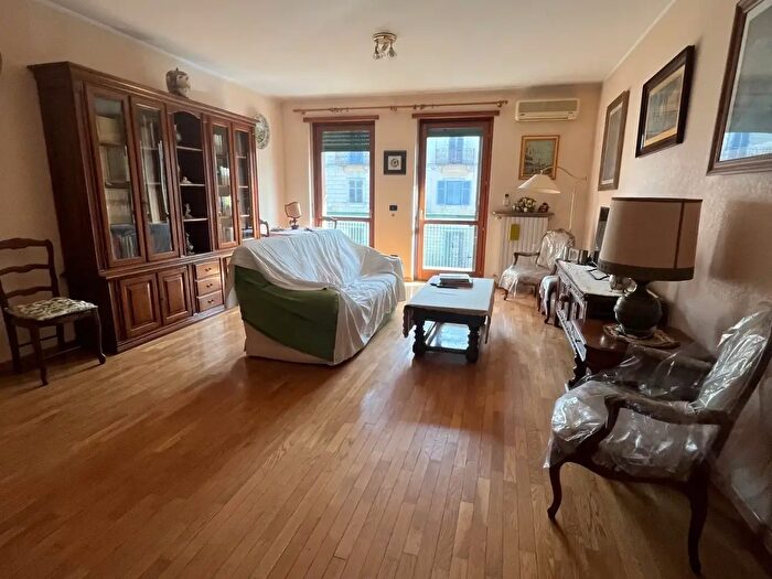 Appartamento quadrilocale in vendita in Corso Casale, Torino