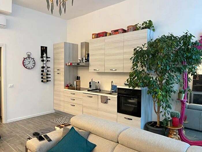 Appartamento bilocale in affitto in Via Bernardino Verro, Milano