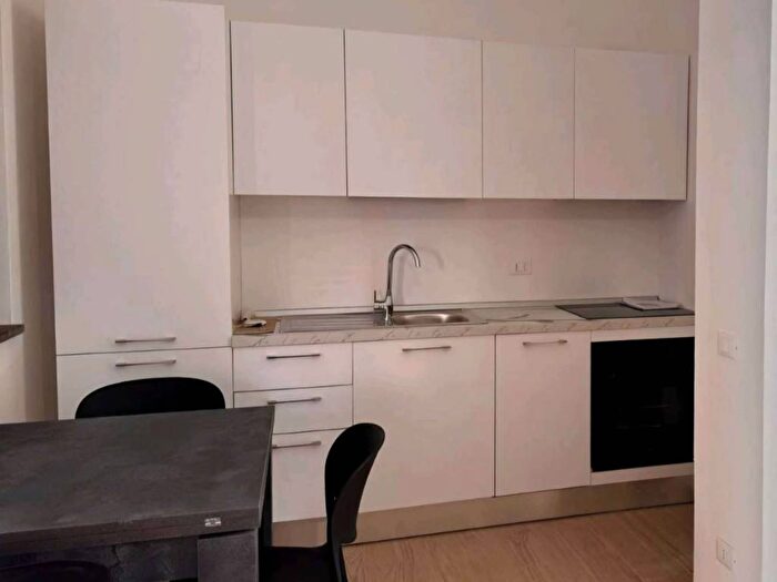 Appartamento monolocale in affitto in Via Colombo, Piacenza