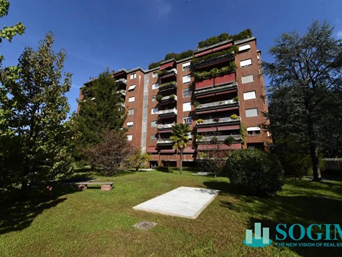 Appartamento bilocale in vendita in Via Lissoni, Monza