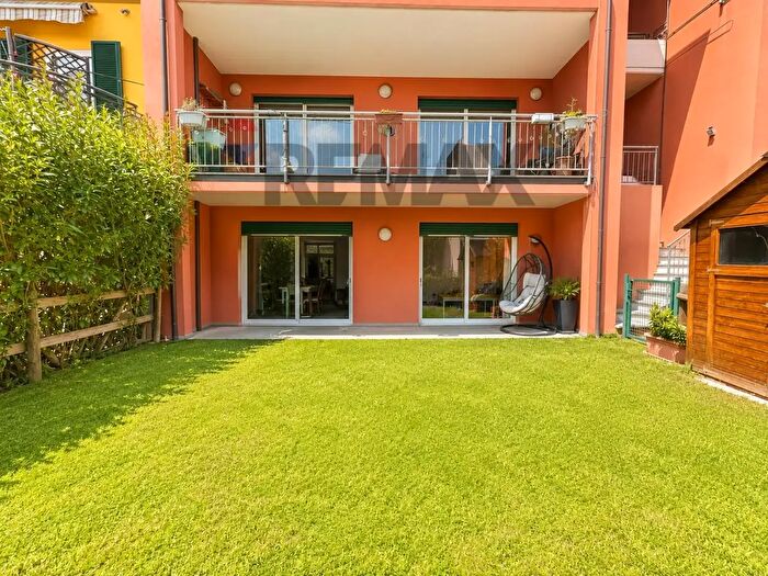 Appartamento quadrilocale in vendita in Via Strada Privata Le Terrazze, San Bernardino Verbano