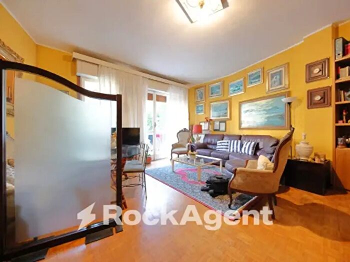 Appartamento trilocale in vendita in Via Castagneto, Camogli