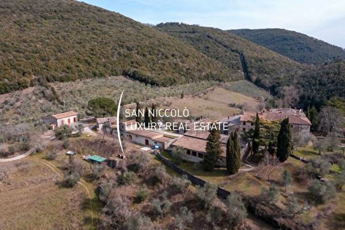 Casa con 6 locali in vendita in Via del Corniolo, Castelnuovo Berardenga