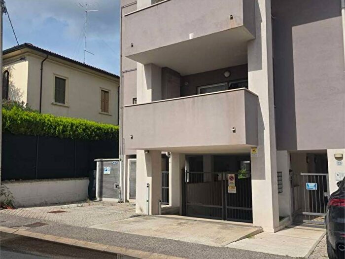 Appartamento bilocale in affitto in Via Cossali snc, Zona Fiera, Verona