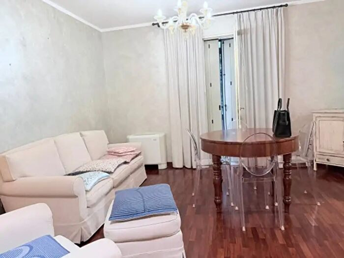 Appartamento bilocale in vendita in Via San Zenone, Reggio Emilia