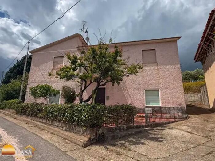 Casa con 5 locali in vendita in Via Alessandro Manzoni, Budoni