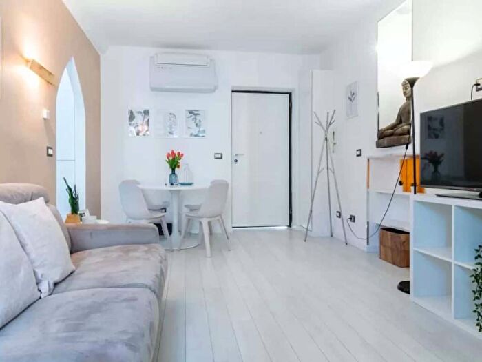 Appartamento bilocale in affitto in Via Magolfa, Navigli Darsena, Milano