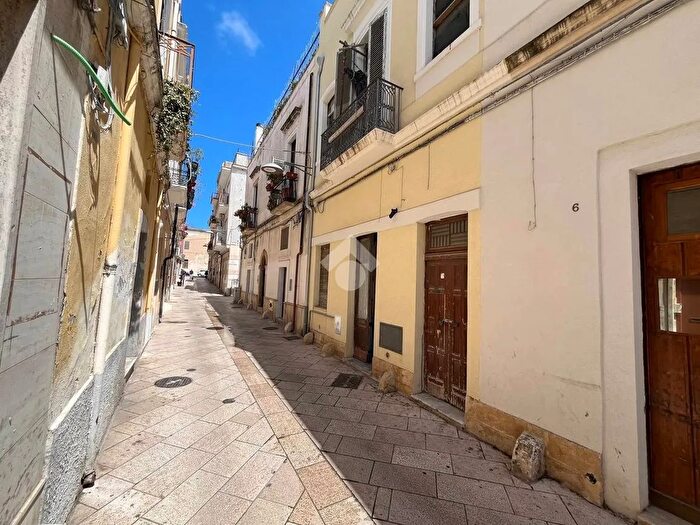 Casa trilocale in vendita in Via Passante, Brindisi