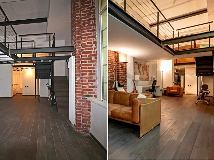 Appartamento trilocale in vendita in Via Egadi, Milano