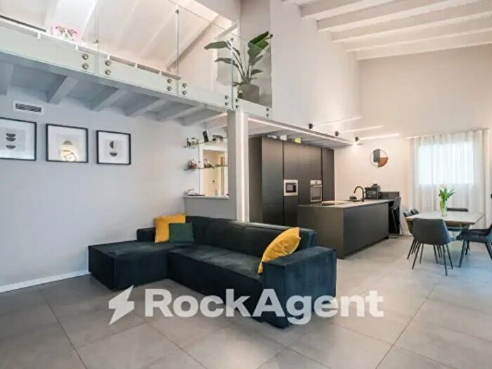 Casa quadrilocale in vendita in Via San Carlo, Cologno Al Serio