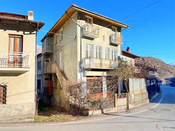 Appartamento con 5 locali in vendita in Via Roma, Mattie