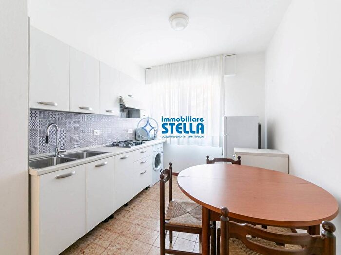 Appartamento trilocale in affitto in Via Dalmazia, Lido Centro Ovest, Jesolo