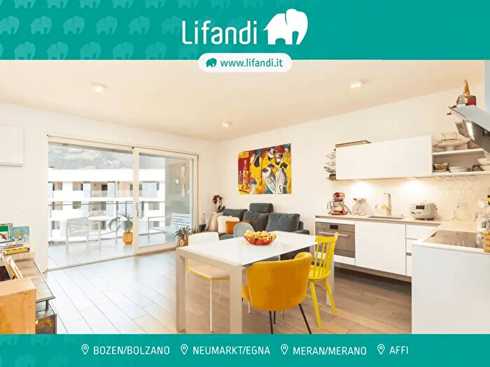 Appartamento trilocale in vendita in EnricoTotiStraße Via Enrico Toti, Merano