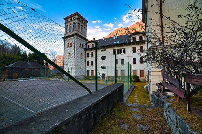 Case in Vendita e in Affitto - 3