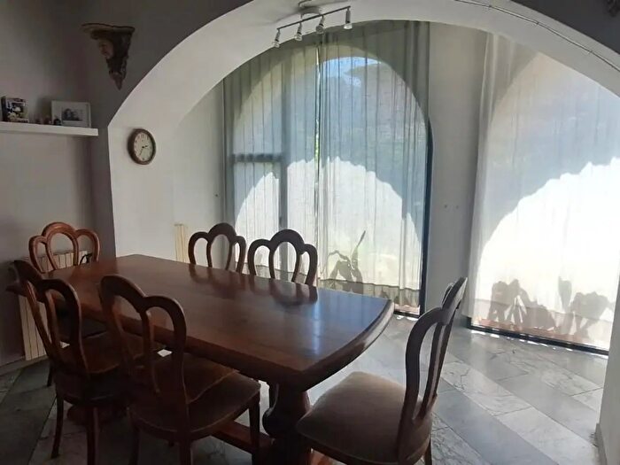 Appartamento con 5 locali in vendita in Borgo A Mozzano