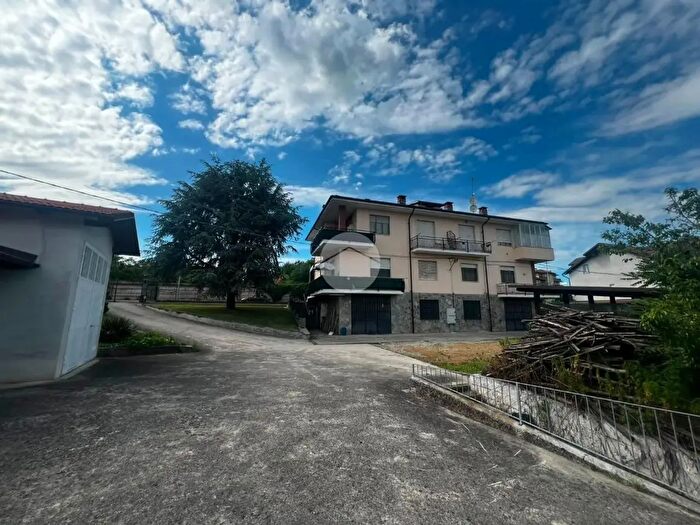 Appartamento quadrilocale in vendita in Via Cuneo, Fossano