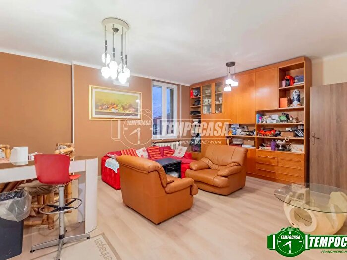 Appartamento trilocale in vendita in Via Zara, Magenta