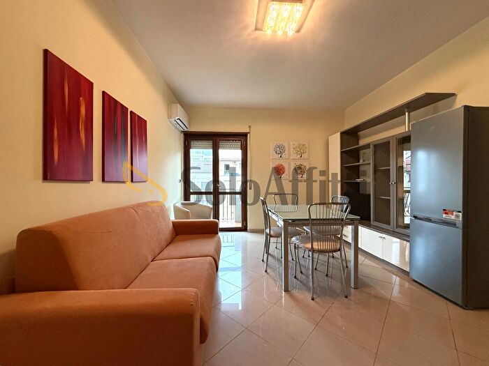 Appartamento bilocale in affitto in Traversa II Ionio, Soverato