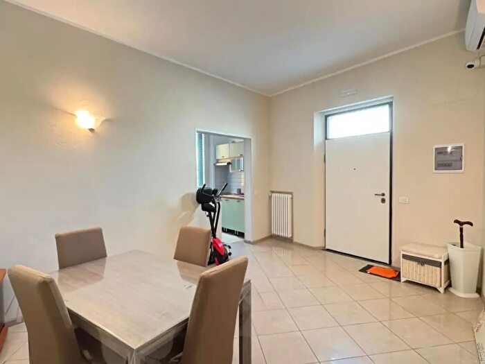 Appartamento trilocale in affitto in Capraia E Limite Fi, Capraia E Limite