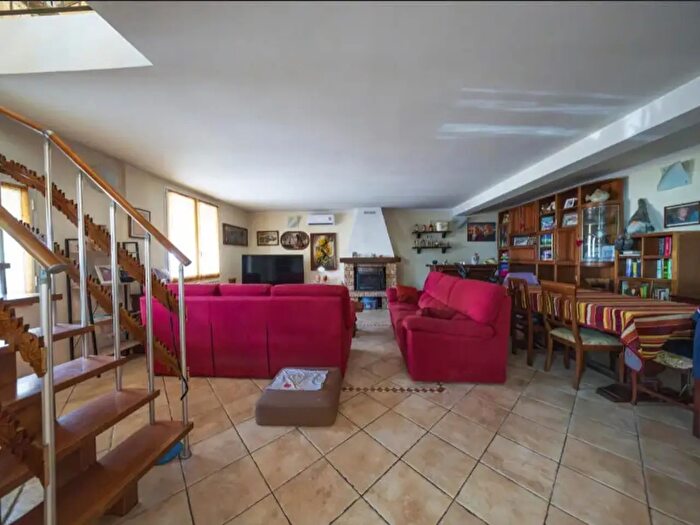 Casa con 5 locali in vendita in Strada Ronchi Brighei, Imperia