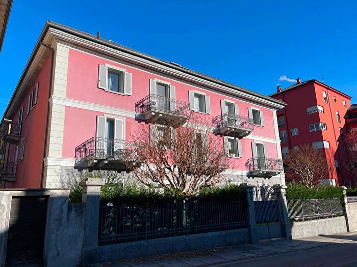 Appartamento monolocale in vendita in Via Piero Cioia di Monzone, Centro, Domodossola