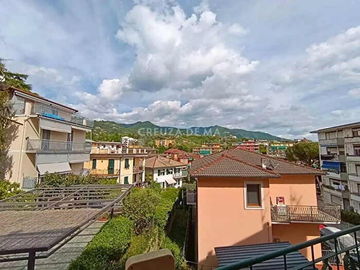 Appartamento quadrilocale in vendita in Rapallo