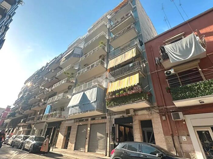 Appartamento trilocale in vendita in Via Ferdinando I d'Aragona, Barletta