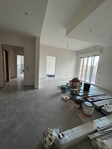 Appartamento con 5 locali in vendita in Sesto Fiorentino