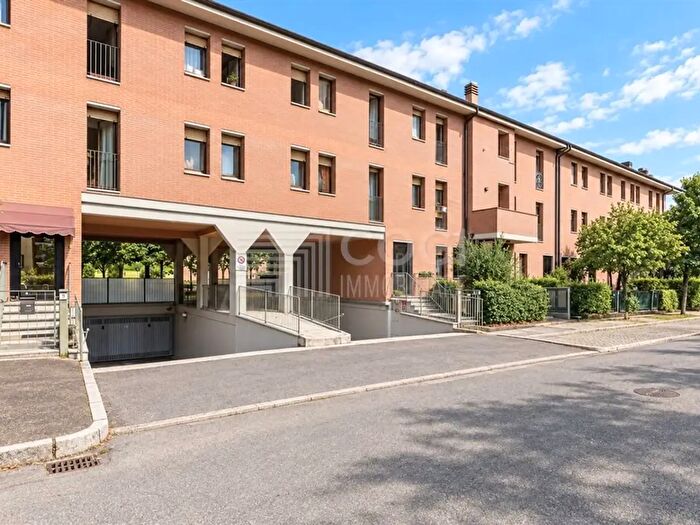 Appartamento con 5 locali in vendita in Imola
