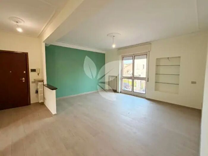 Appartamento trilocale in vendita in Via Amedeo Avogadro, Parma